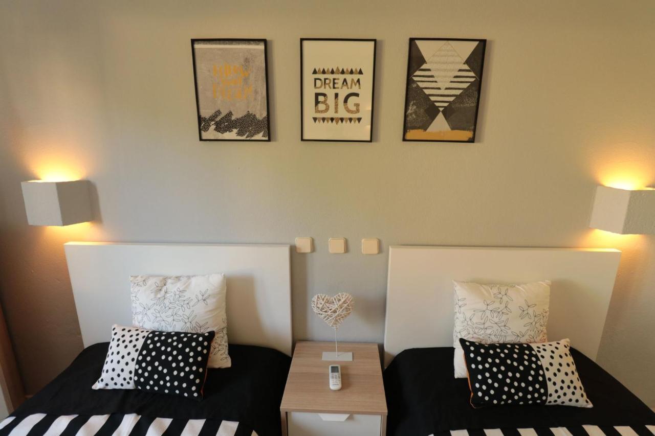 Lovelystay - Cozy 1Br Flat In Alvor With Ac And Balcony Kültér fotó