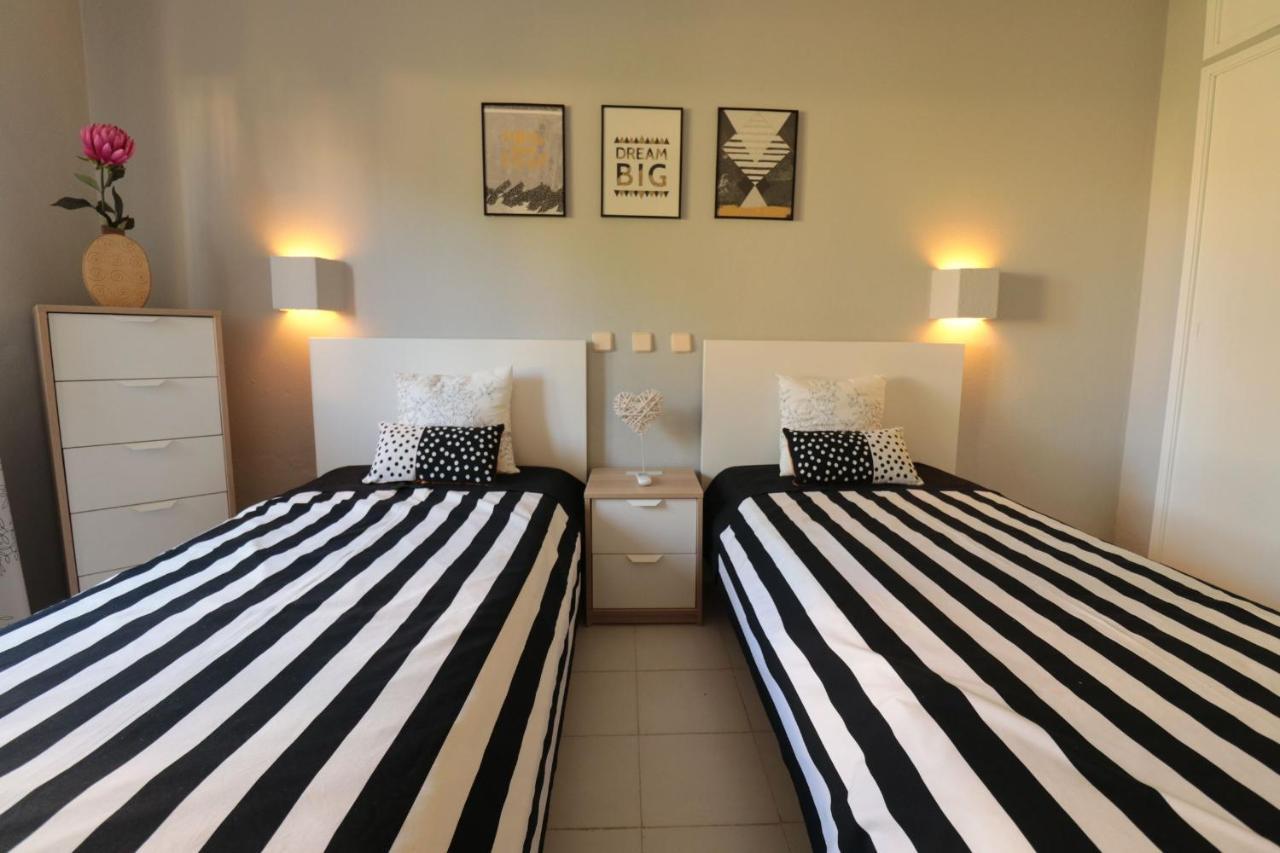Lovelystay - Cozy 1Br Flat In Alvor With Ac And Balcony Kültér fotó